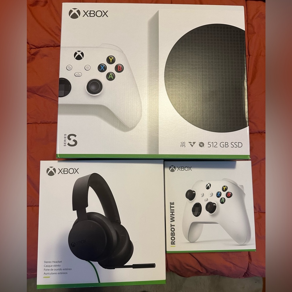 Brand new never opened Series S 512GB SSD Console Bundle - White